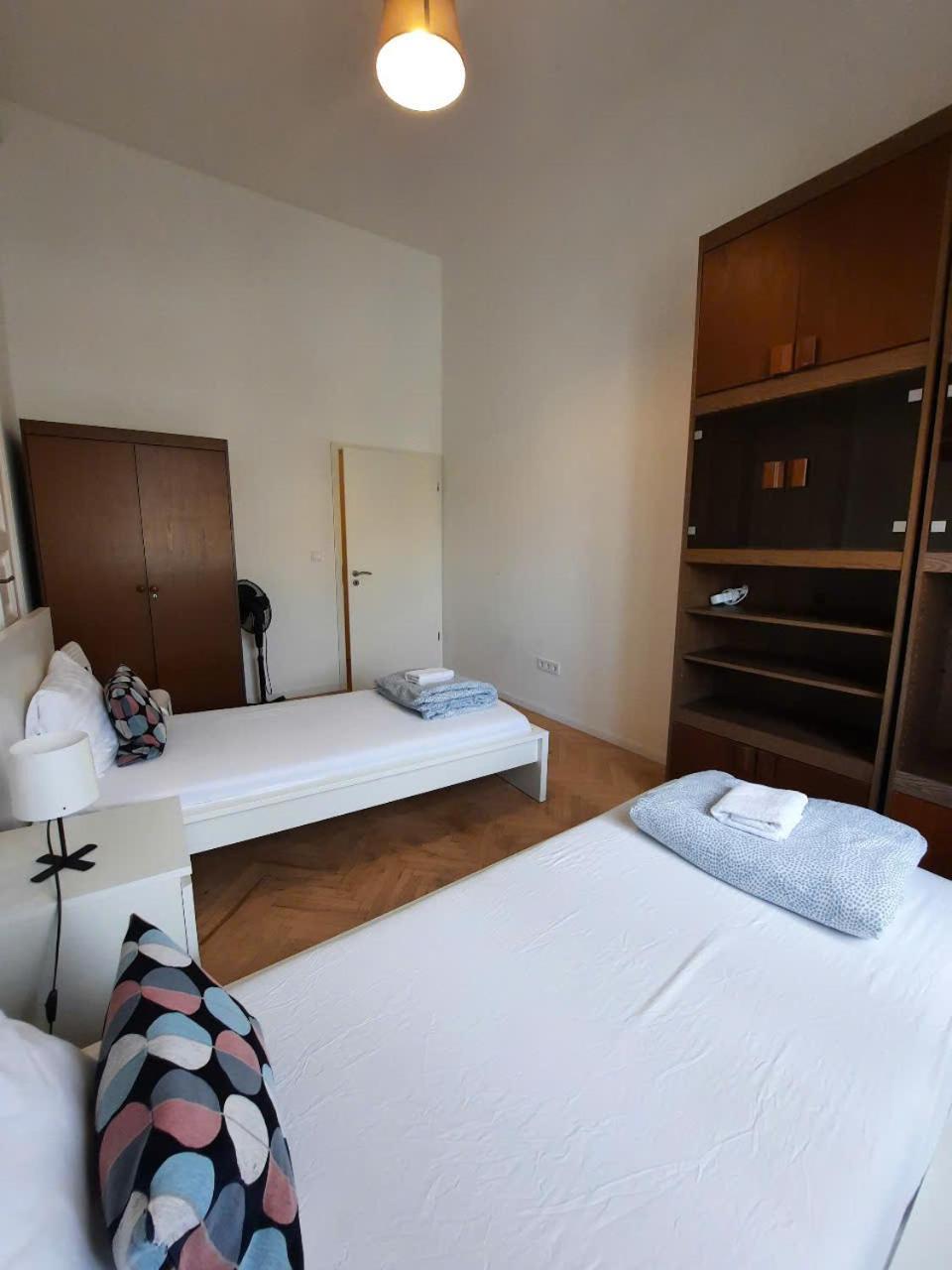 Kerepesi City Apartment Budapest Esterno foto