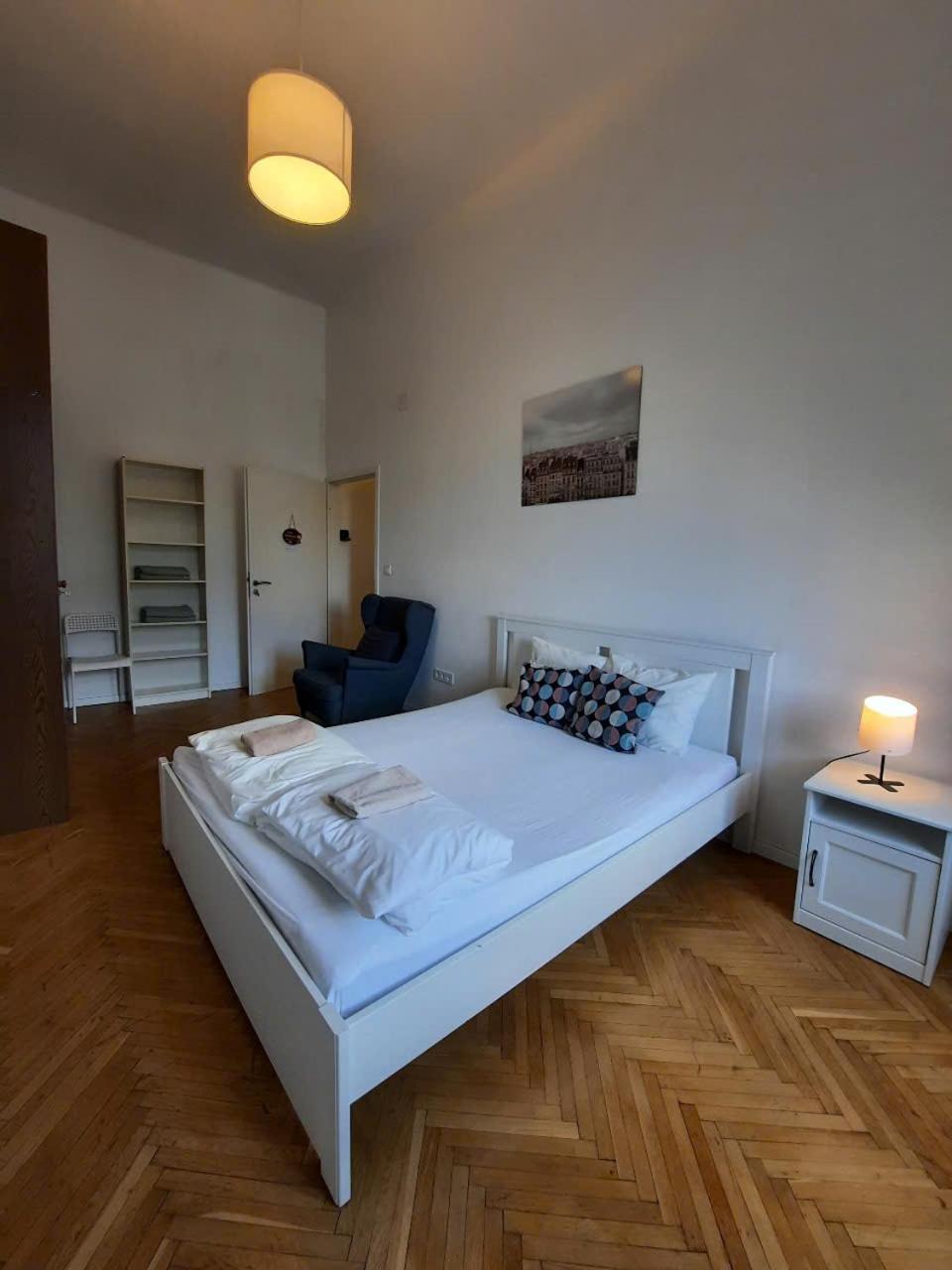 Kerepesi City Apartment Budapest Esterno foto