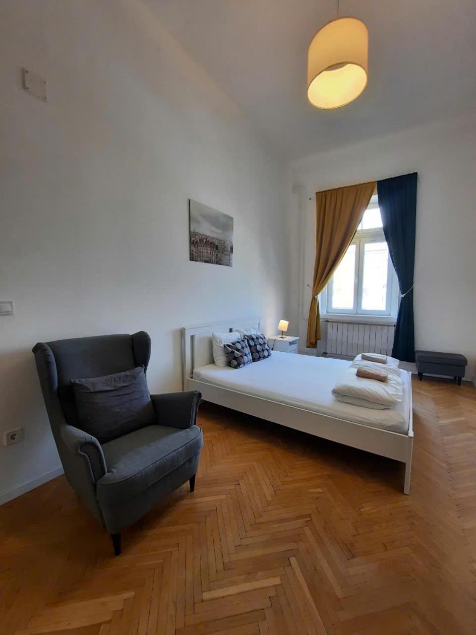 Kerepesi City Apartment Budapest Esterno foto