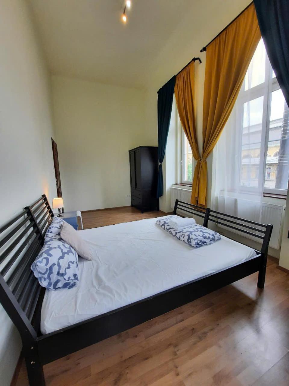 Kerepesi City Apartment Budapest Esterno foto