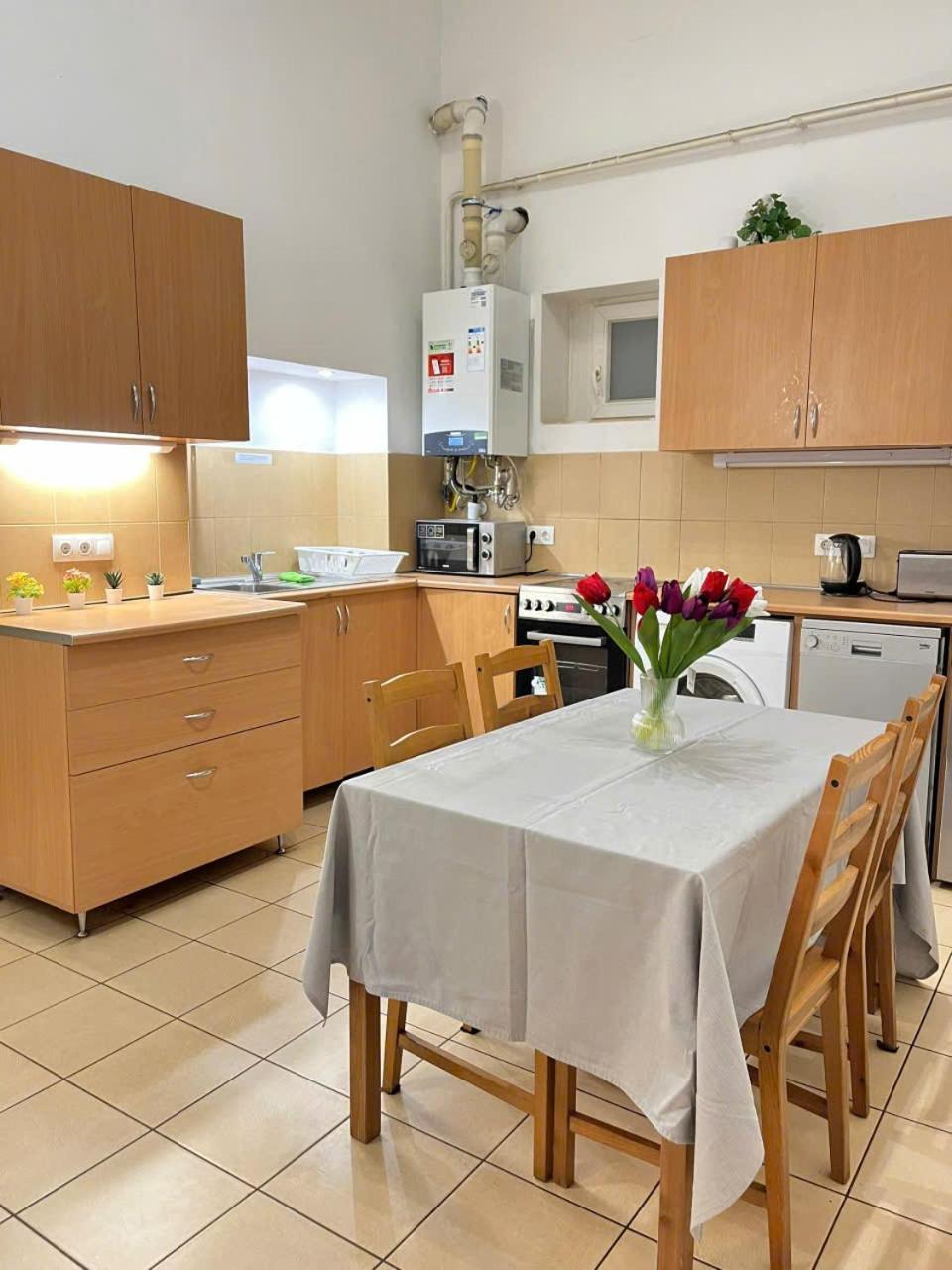 Kerepesi City Apartment Budapest Esterno foto